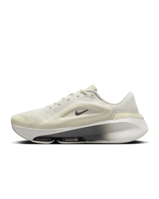 Nike Versair Women s Workout Shoes